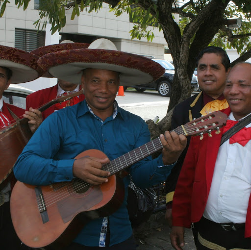 Fausto Bonilla Photo 5