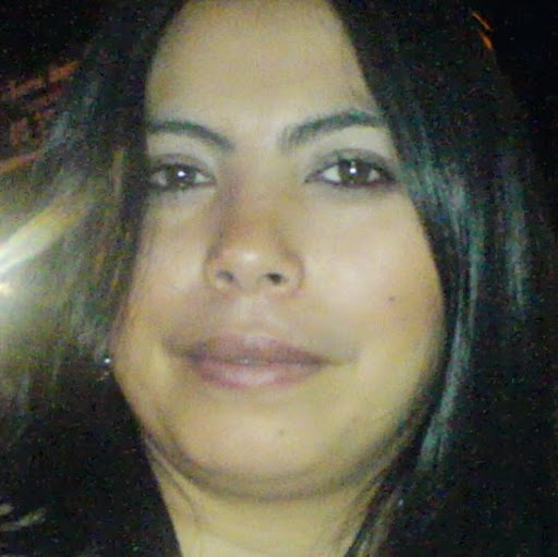 Idalia Gutierrez Photo 22