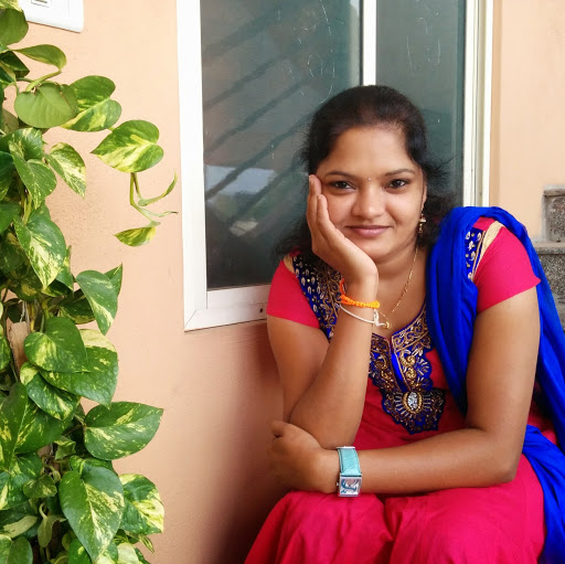 Bhargavi Latha Photo 14